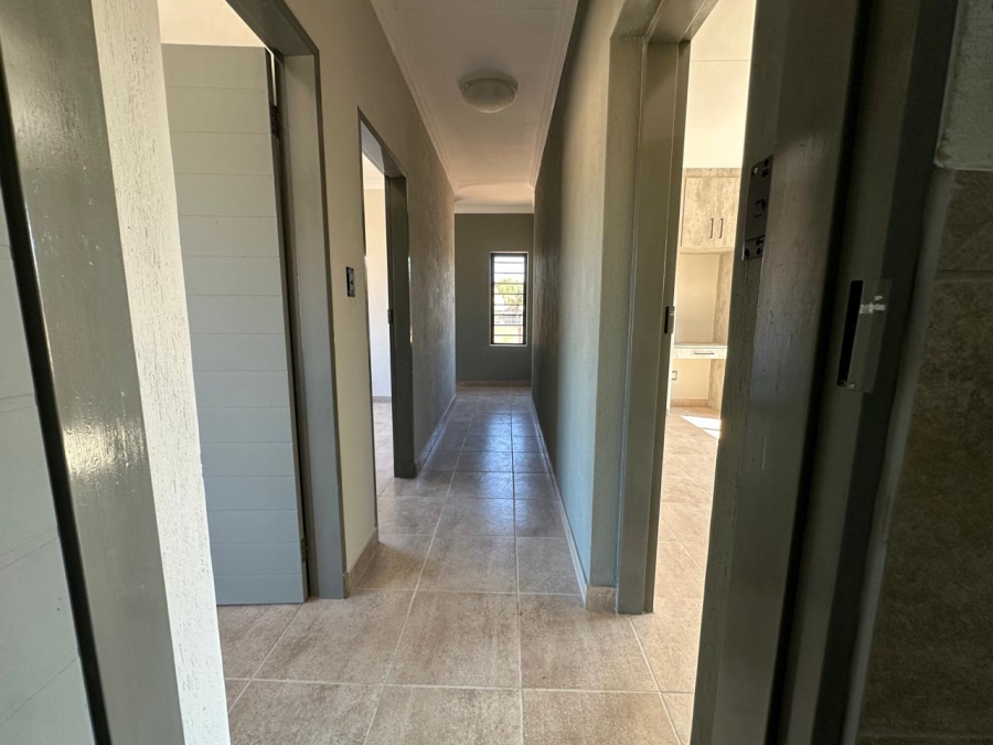 3 Bedroom Property for Sale in Waterval East North West